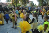 LIPNO. Festyn ekologiczny zdominowały "pszczółki" z Zespołu Szkolno-Przedszkolnego w Lipnie. Otwarcie odnowionego parku w Lipnie [ZDJĘCIA] 