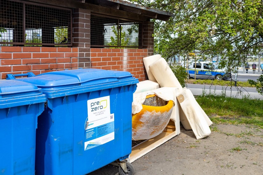 Odpady gabarytowe są poważnym problemem w Szczecinie? Mieszkańcy szukają pomocy