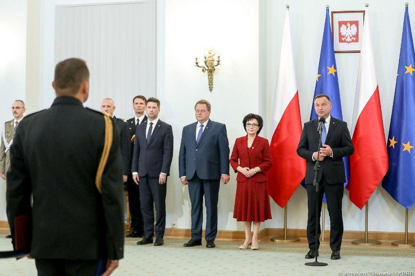 Generale Konieczny - gratulujemy! Prezydent Andrzej Duda wręczył awans [ZDJĘCIA]