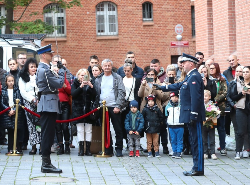 Uroczyste ślubowanie nowych funkcjonariuszy...