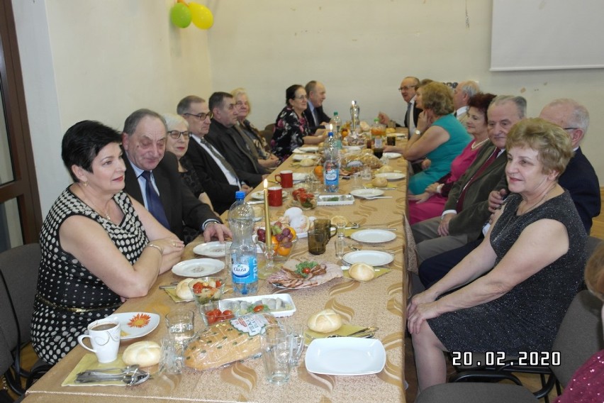 Klub Seniora "Janowiacy" zorganizował zabawę ostatkową. Zobacz galerię zdjęć