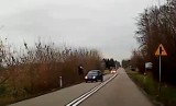 Dachowanie po zderzeniu z jeleniem w Rakowie pod Piotrkowem na drodze 716 [FILM, ZDJĘCIA]