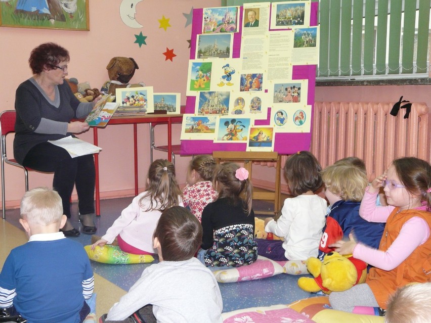 W bibliotece dla dzieci obchodzono rocznicę urodzin Walta Disneya