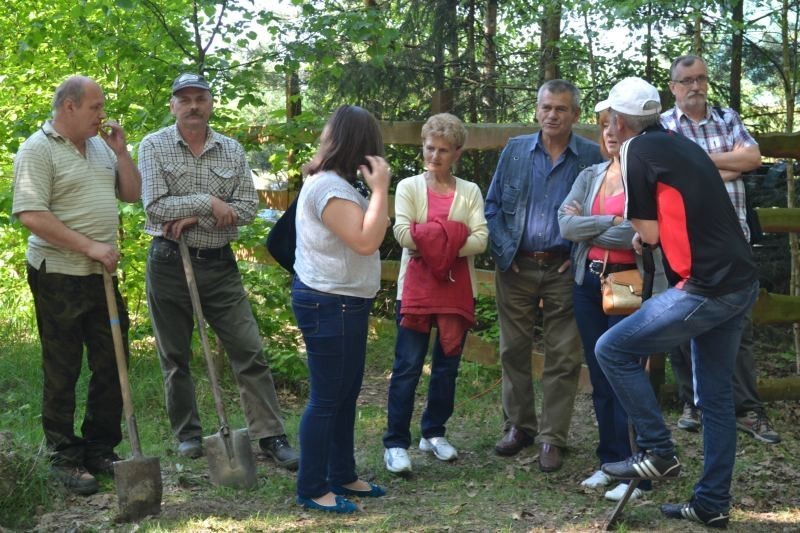 Nadleśnictwo Kwidzyn: Samorządowcy sadzili las w Tulicach [ZDJĘCIA]