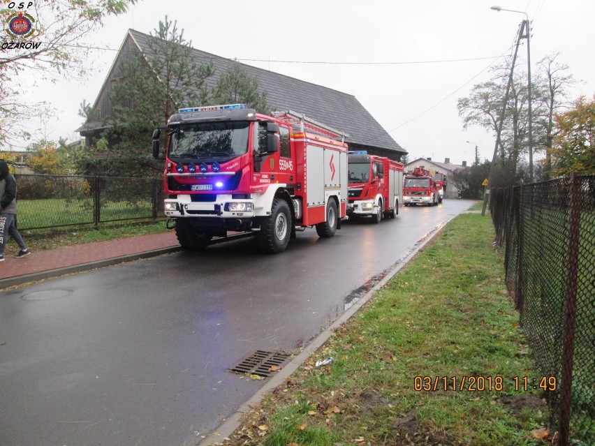 Wypadek w Pątnowie. Strażacy wyciągali zakleszczonego w aucie mężczyznę[FOTO]