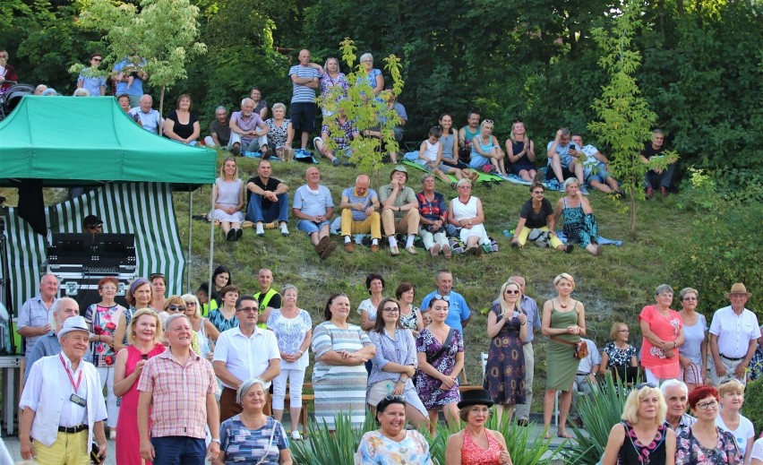 Chełm. To była niezwykle klimatyczna impreza. Chełmianie poszli w tango podczas Retro Fest. Zobacz zdjęcia