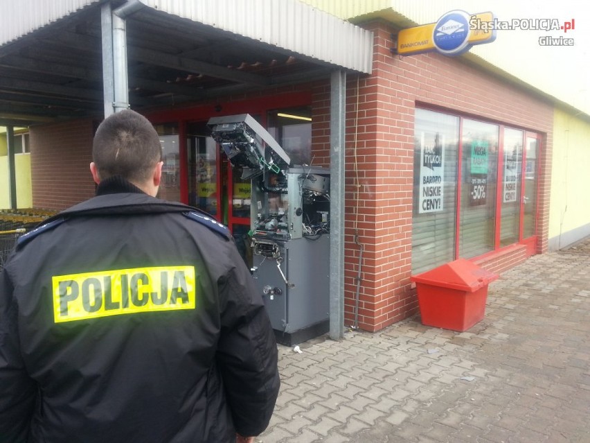 Pyskowice: Usiłowano okraść bankomat spod Biedronki