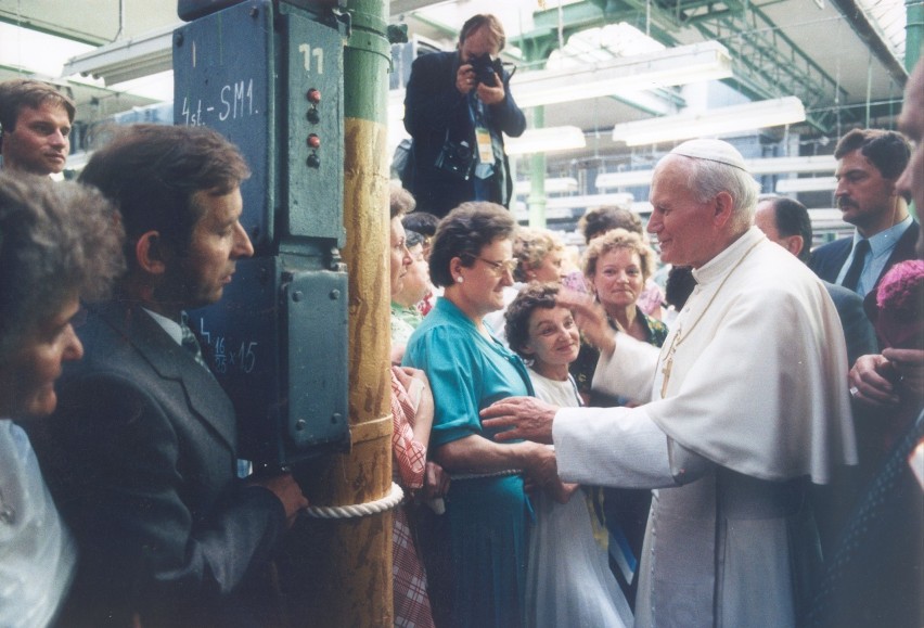 13 czerwca 1987 roku Jan Paweł II przyjechał do Łodzi....