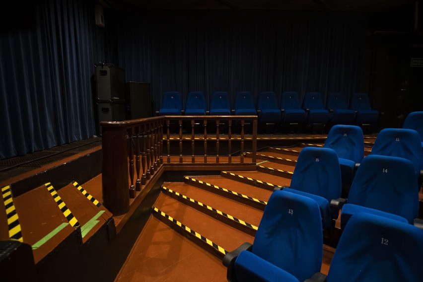 Kino w Domu Sztuki wznawia działalność. Kultowe kino, pierwsze na Ursynowie, po wielu latach znów zaprasza do siebie widzów
