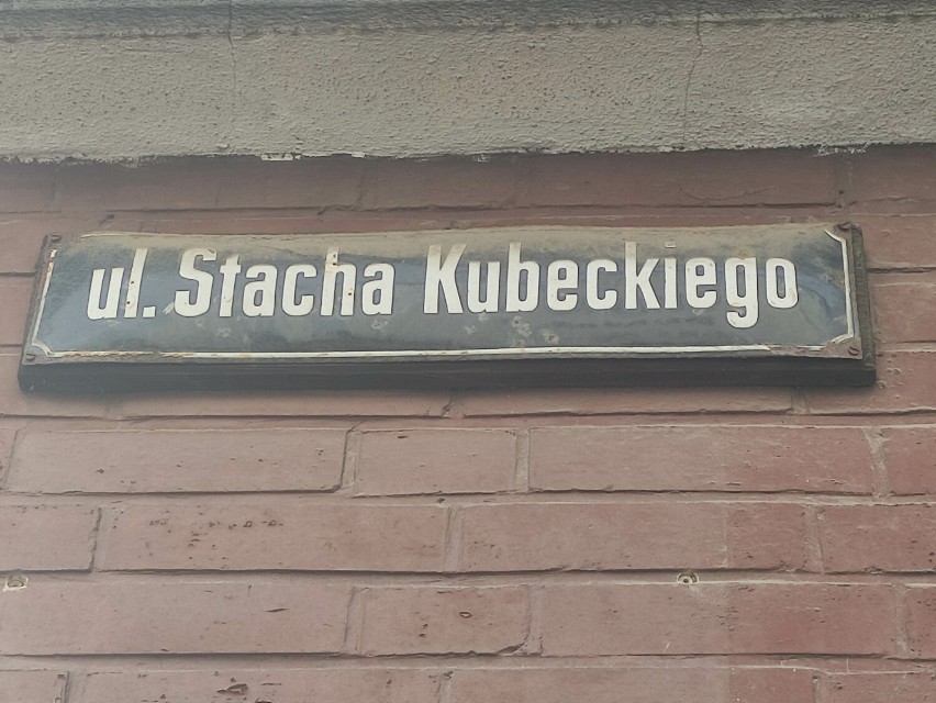 [Natomiast Stanisław Kubecki był zmarłym podczas drugiej...