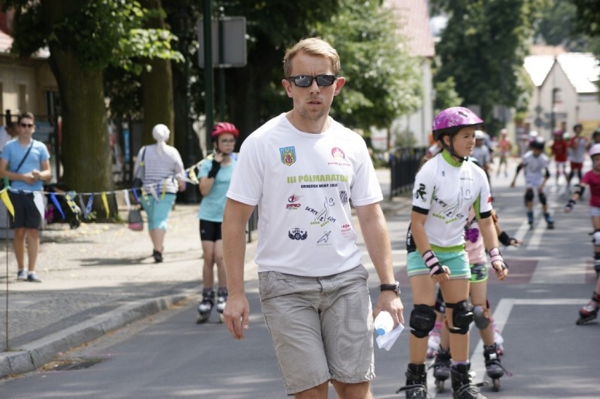Mistrzostwa Grodziska o Puchar Burmistrza w jeździe na rolkach dla dzieci i młodzieży [ZDJĘCIA UCZESTNIKÓW]