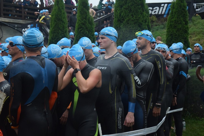 Castle Triathlon Malbork 2020. Rywalizacja w drugiej fali na 1/4 ironmana [ZDJĘCIA cz. 1]