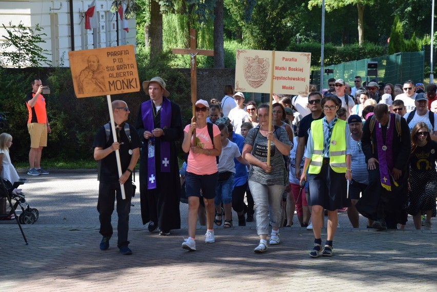 40. Piesza Pielgrzymka Różanostocka przeszła już do historii. Zobaczcie zdjęcia z zakończenia pątnicznej trasy 