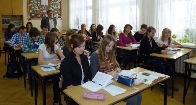 Maturzyści z II LO języki obce zdali na egzaminie śpiewająco