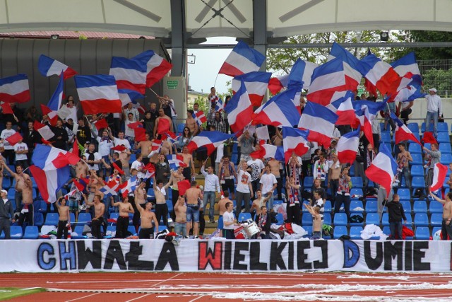 Kibice Wisły Puławy uczcili 90-lecie klubu (zdjęcia)