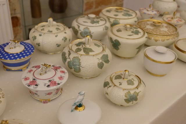 Bomboniery z żarskiej porcelany można oglądać w Muzeum Pogranicza Śląsko - Łużyckiego do 25 sierpnia