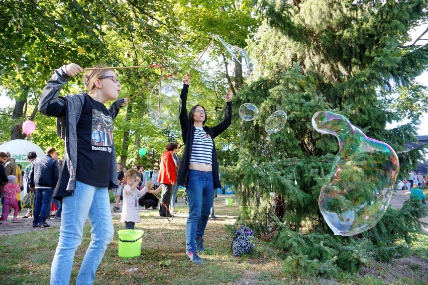 Piknik i zjazd absolwentów w Ogrodzie Botanicznym na 75-lecie UMCS (ZDJĘCIA)