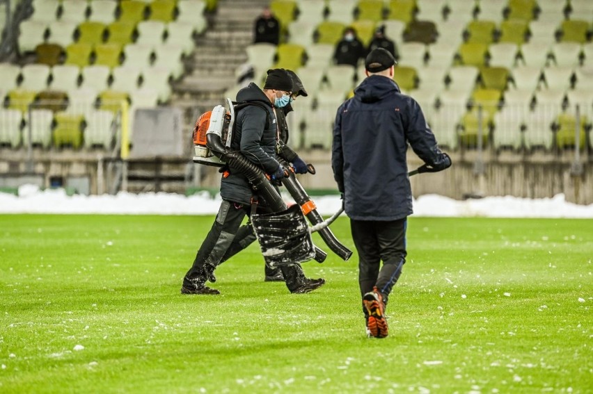 Fortuna Puchar Polski. Puszcza Niepołomice - Lechia Gdańsk 9.02.2021 r. Mecz ostatecznie odbędzie się na stadionie w Sosnowcu