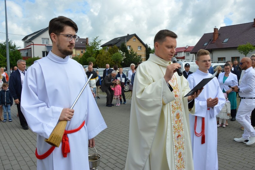 Lębork. 55 dzieci przyjęło sakrament I Komunii Świętej w parafii Miłosierdzia Bożego
