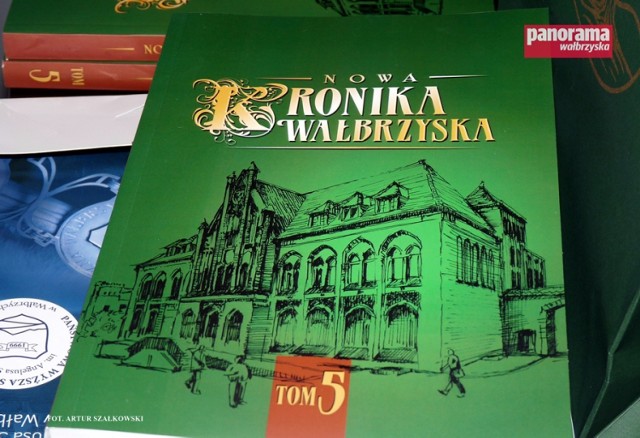 Oficjalna prezentacja V tomu Nowej Kroniki Wałbrzyskiej, którą zorganizowano w Starej Kopalni