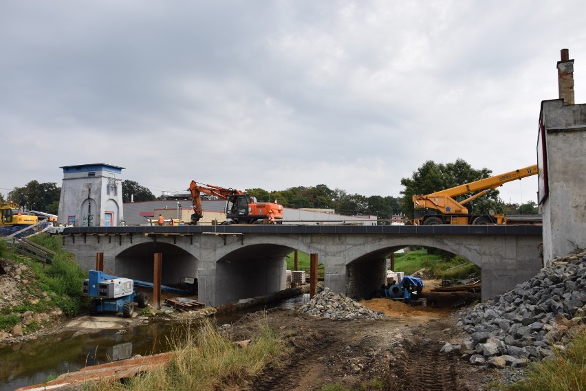 Kończy się budowa nowego mostu na drodze krajowej w Prudniku. 14 września koniec objazdów