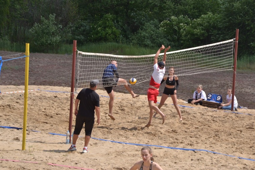 IV Turniej Piłki Siatkowej Plażowej w Lipnie