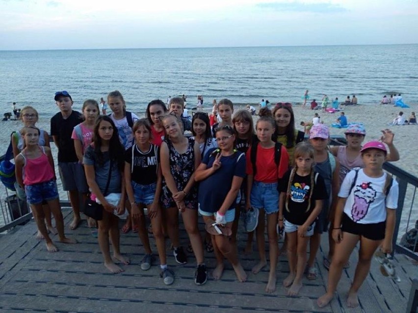 100 uczniów z gminy Gizałki bawiło się nad morzem