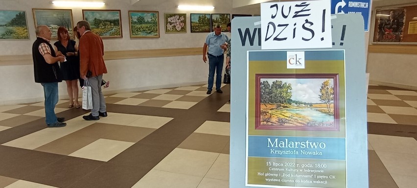 Uroczysty wernisaż wystawy "Malarstwo Krzysztofa Nowaka  w Centrum Kultury w Jędrzejowie. Zobacz zdjęcia 