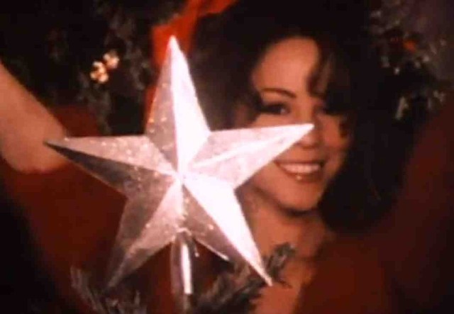 Mariah Carey "All I Want For Christmas Is You"
POSŁUCHAJ I ZAGŁOSUJ