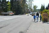 Na ulicy Warszawskiej chodnik już jest. Na nowy asfalt trzeba jeszcze poczekać [ZDJĘCIA]