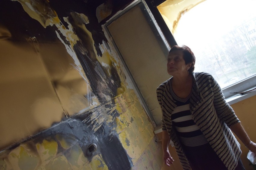 Małżeństwo emerytów z Sieradza straciło dach nad głową w pożarze. Ruszyła akcja pomocy. Jak wesprzeć poszkodowanych? (zdjęcia)