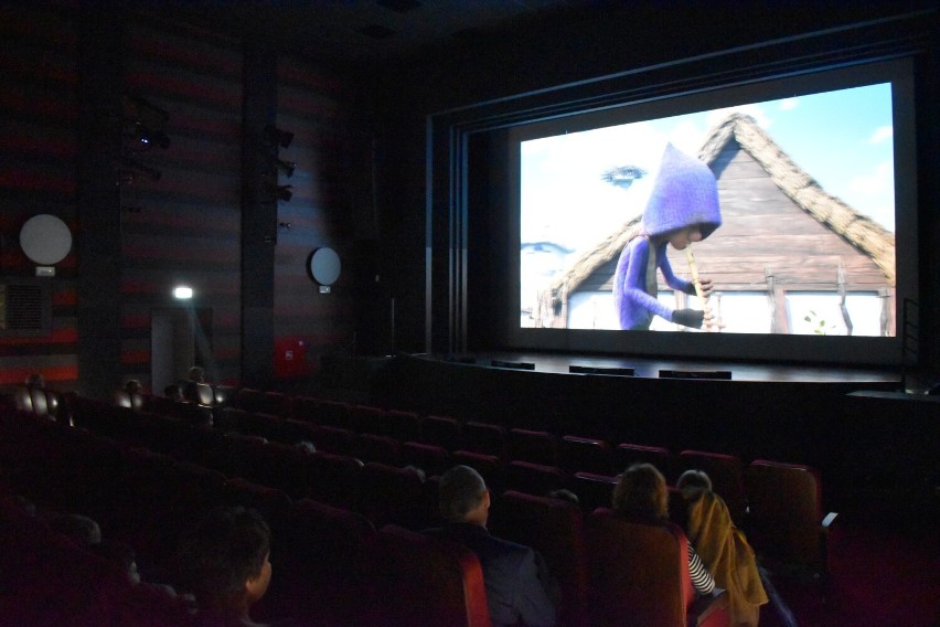 Pierwszy seans w kinie w Aleksandrowie Kujawskim. Bajkę...