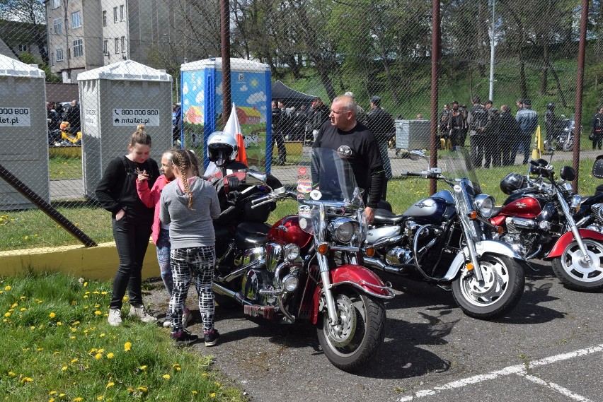 Rozpoczęcie sezonu motocyklowego w Miastku ku pamięci Mirosława „Miśka" Tarasewicza (WIDEO, FOTO)