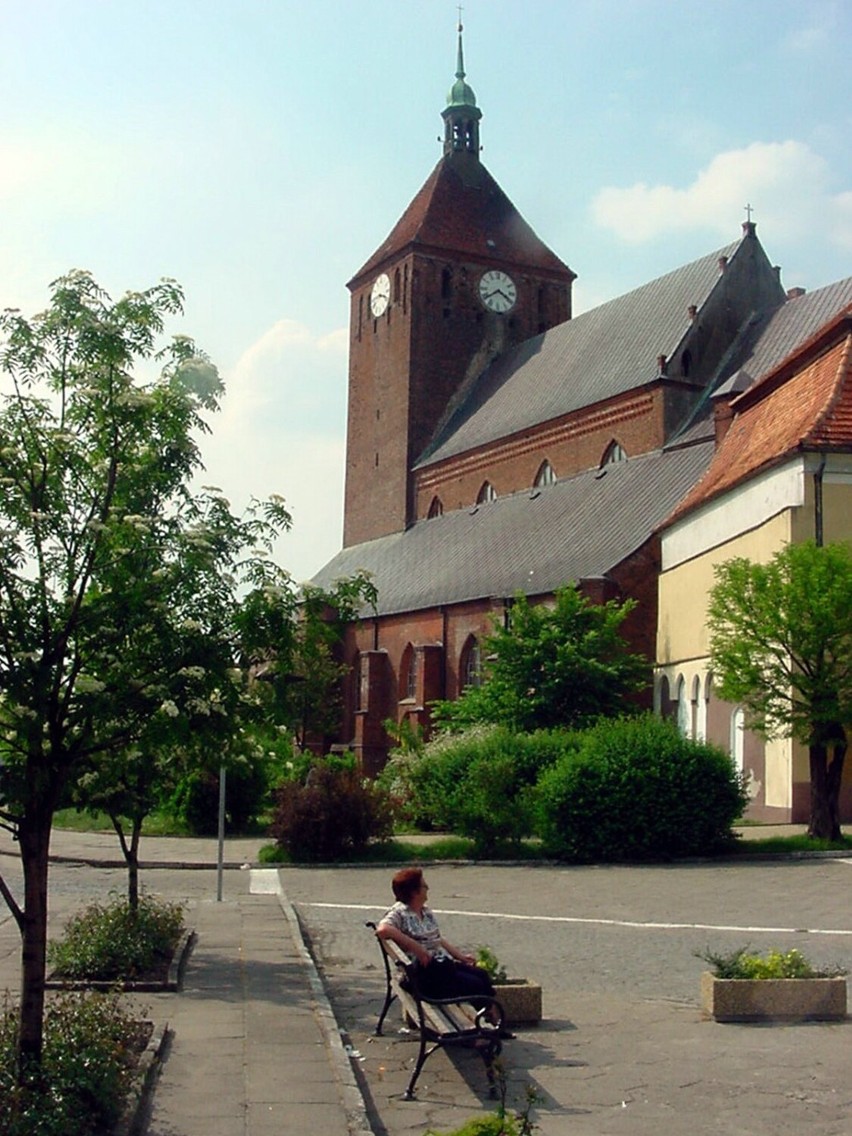 Wakacyjne Darłowo z dawnych lat [archiwalne zdjęcia] 