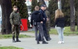 Terytorialsi i policjanci patrolują Legnicę [ZDJĘCIA]