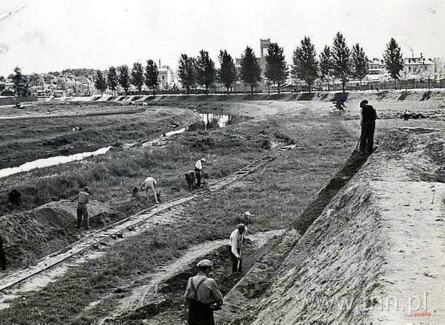 Stadion Startu w Lublinie
Budowa wału na terenie stadionu przy Al. Piłsudskiego, 1940