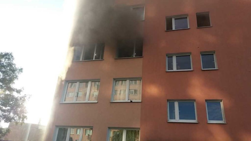 Pożar mieszkania w bloku przy ulicy Górnośląskiej w Kaliszu