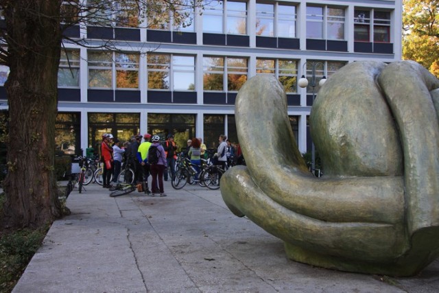 W sobotę organizowana jest rowerowa wycieczka szlakiem łódzkich pomników i rzeźb. Uczestnicy pokonają 15 km. Podczas wycieczki porozmawiają o najciekawszych obiektach.