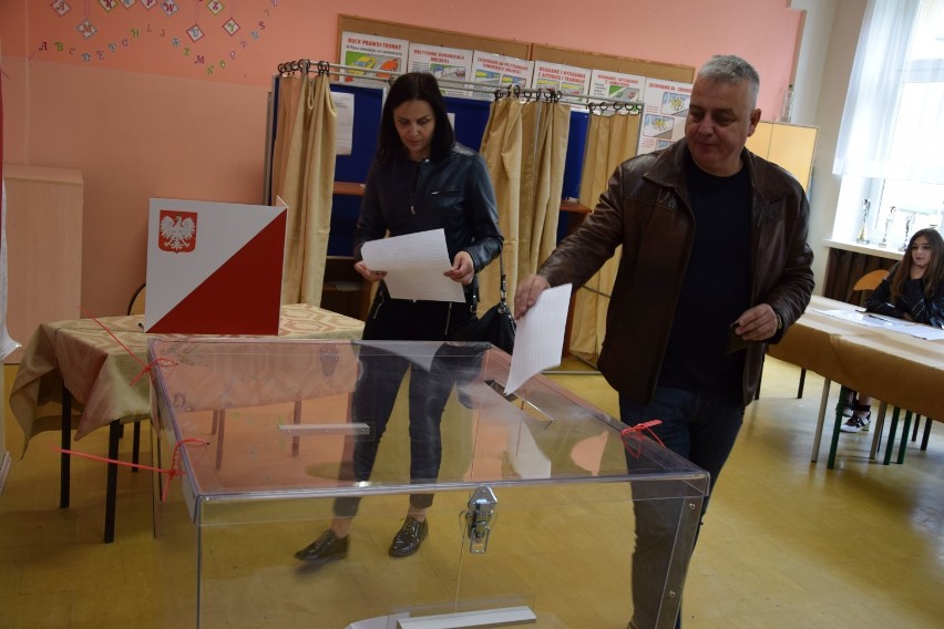 Pierwsze wyniki wyborów europejskich ze Szczecinka [aktualne wyniki]
