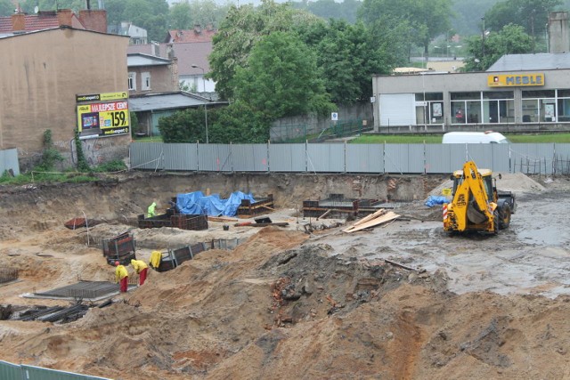 Zobacz, jak powstawał żagański Kaufland