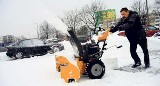 Kto powinien czyścić zaśnieżone chodniki?