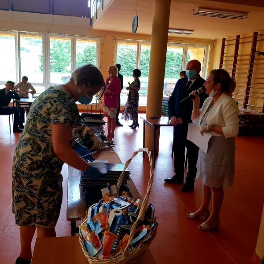 Tak kończyli rok szkolny w Zespole Szkolno-Przedszkolnym w Czarnym Borze