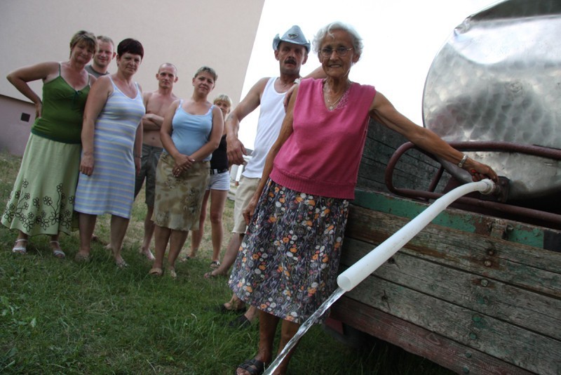 76-letnia Apolonia Hojak choruje na serce. Gdy dzieci są w...