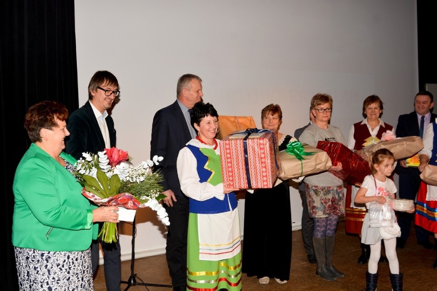 Pelplin. IX Powiatowy Przegląd  „Stół Bożonarodzeniowy na Kociewiu” - smacznie, zdrowo, regionalnie [ZDJĘCIA]