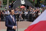 Piknik Militarny w Katowicach. Przyjechał premier. Pokaz sprzętu wojskowego i występ Zespołu Pieśni i Tańca „Śląsk”