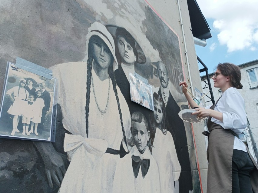 Wyjątkowe murale na ścianach kamienic w Tomaszowie Maz. Tomaszowianie są zachwyceni! [ZDJĘCIA]