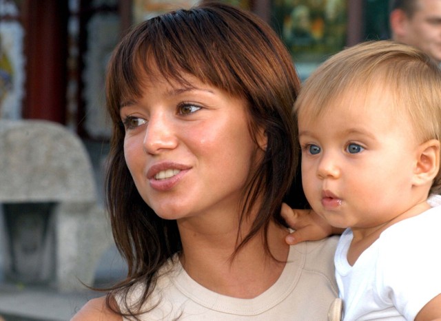 Obecnie córka aktorki Oliwia Bieniuk sama zdobywa popularność w show-biznesie.