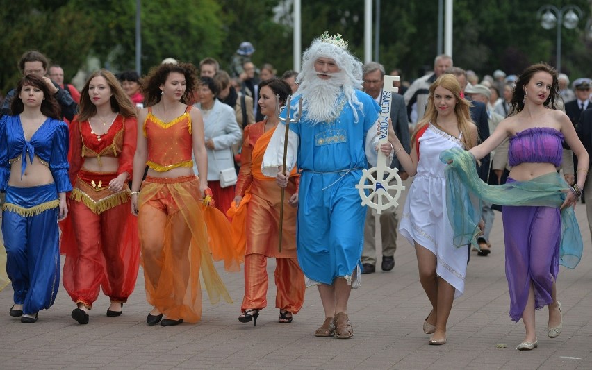Święto Morza 2014. W Gdyni zainaugurowano dziewięciodniową imprezę [ZDJĘCIA]