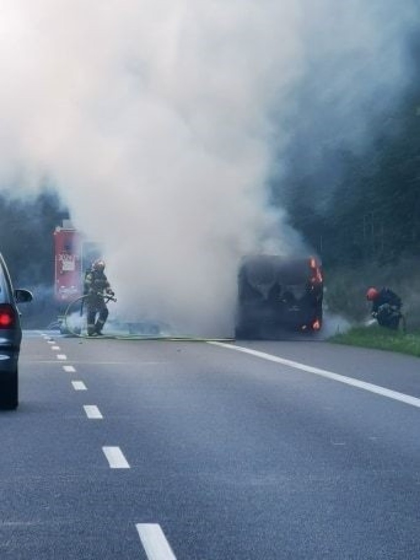 Pożar samochodu na S3.