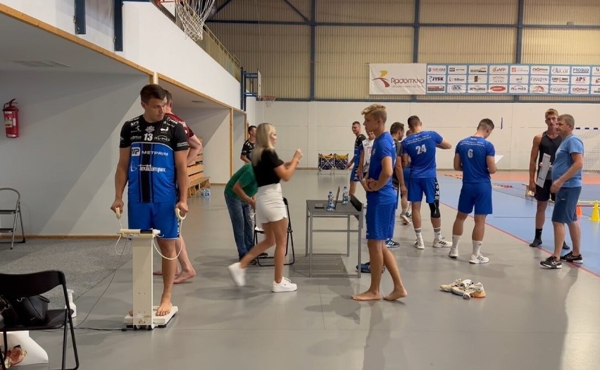 Siatkarze METPRIM Volley Radomsko wznowili treningi po...